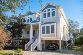 Beachfront Bliss by Oak Island Accommodations